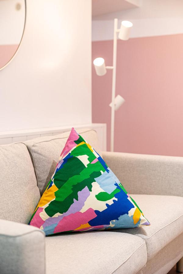La Vie En Rose - Appartement Cosy - Centre Ville Auch Esterno foto